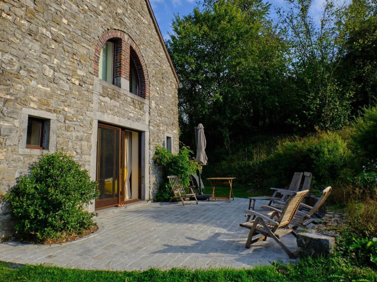 Quaint Holiday Home In Robechies Amid Meadows Chimay Εξωτερικό φωτογραφία