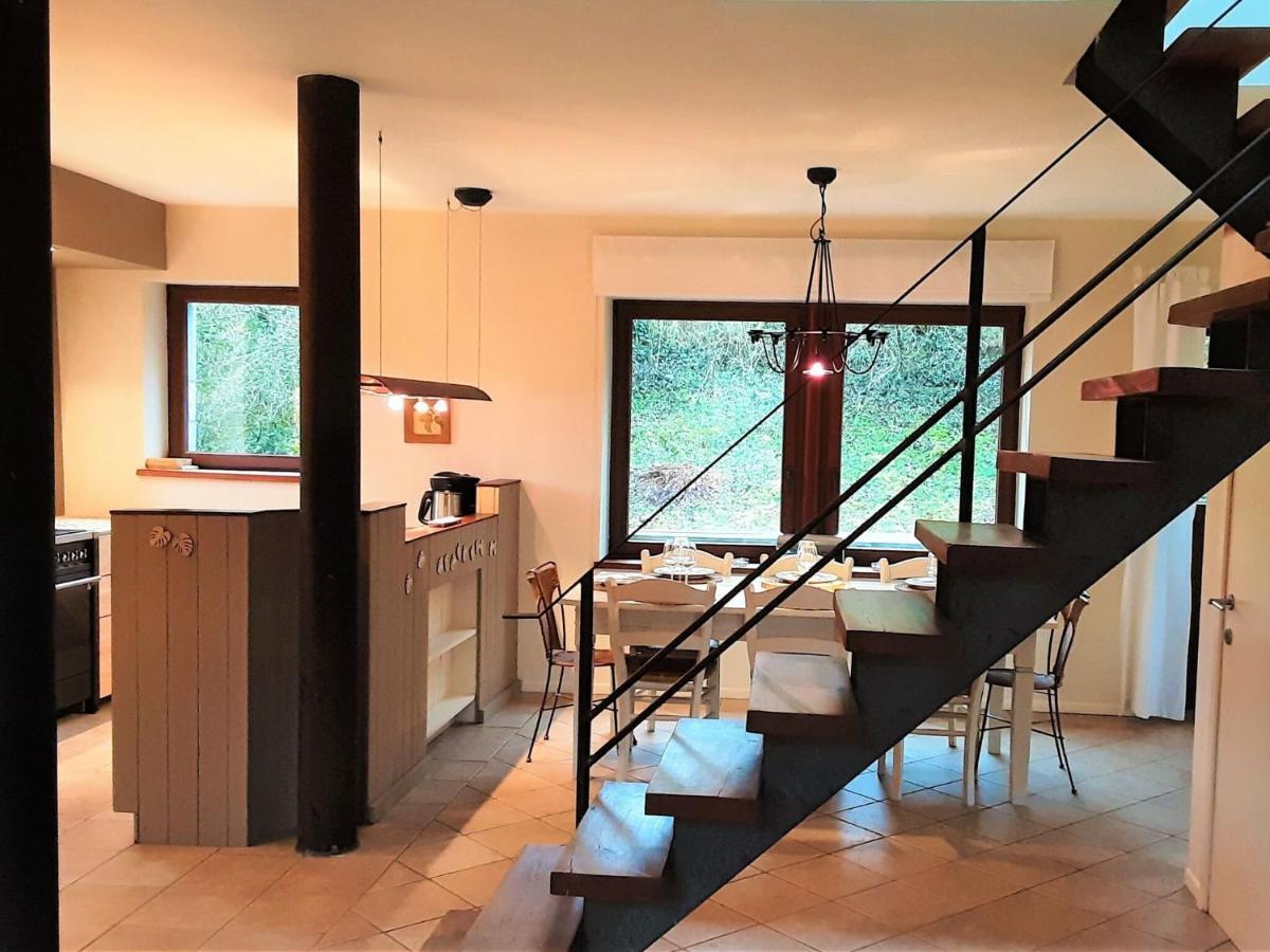 Quaint Holiday Home In Robechies Amid Meadows Chimay Εξωτερικό φωτογραφία
